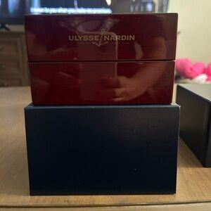 Ulysse Nardin Burgundy and Navy Box